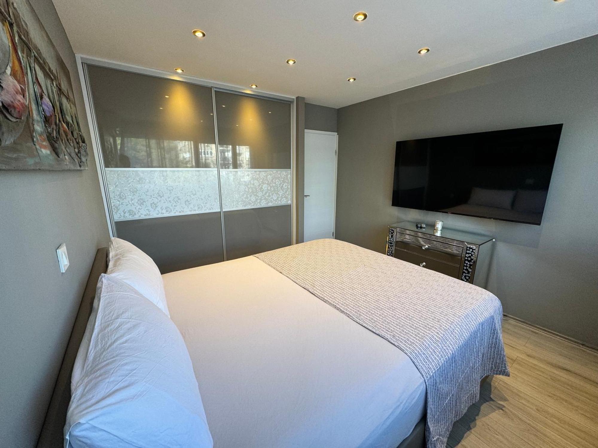 Apartment Astra With Private Parking Split Dış mekan fotoğraf